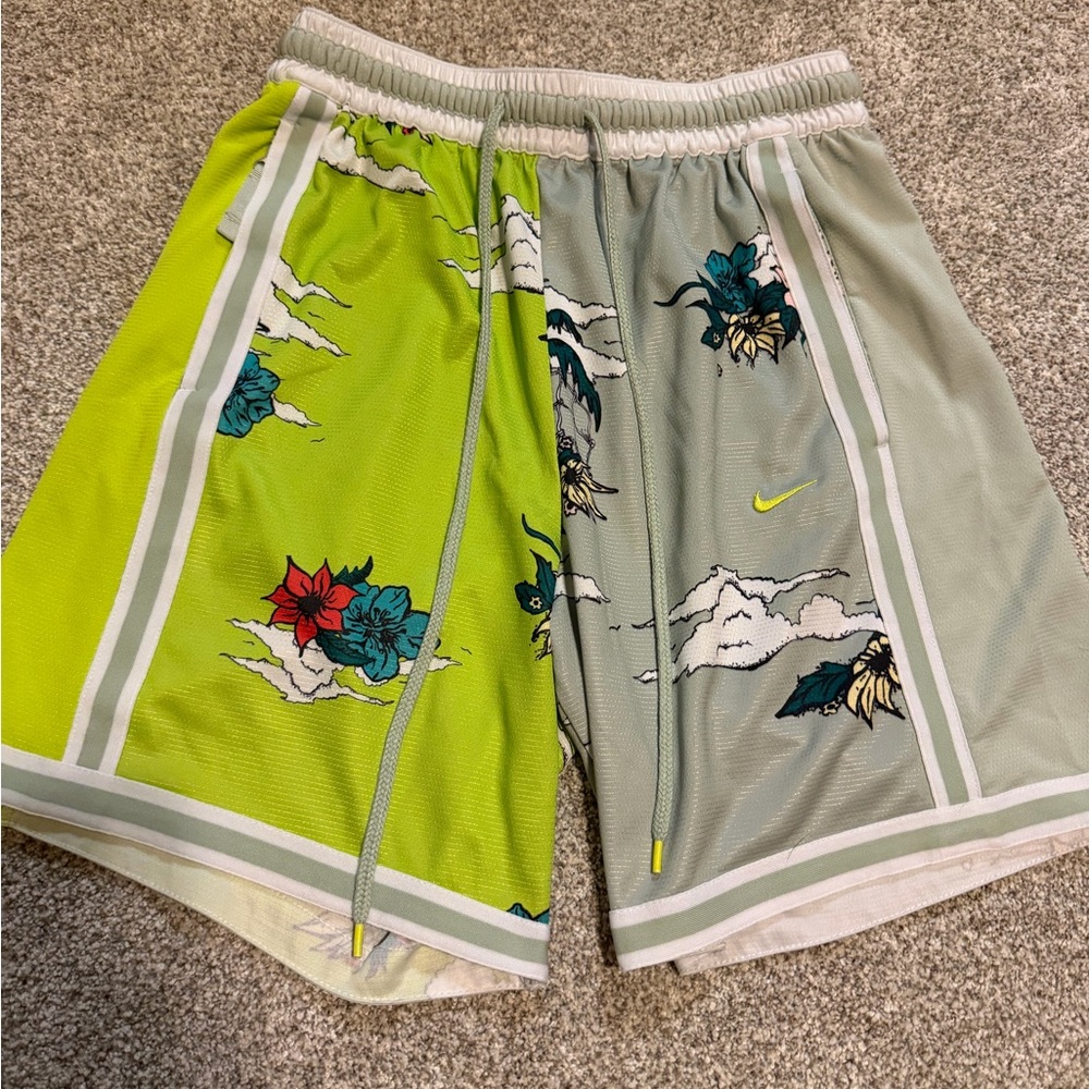 Nike Men's Split Graphic Floral Basketball Shorts - Gray and Green